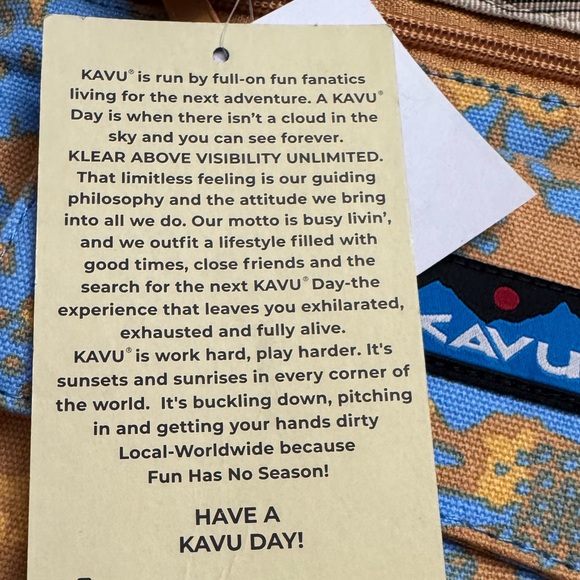 Kavu Keeper Sky Bloom Keeper Crossbody Bag - Picture 9 of 11